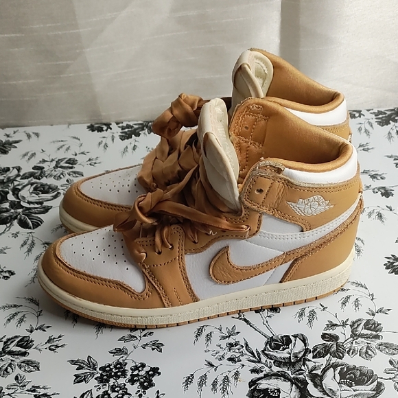 Nike Tan and White Retro High-Top Sneakers - Picture 2 of 10